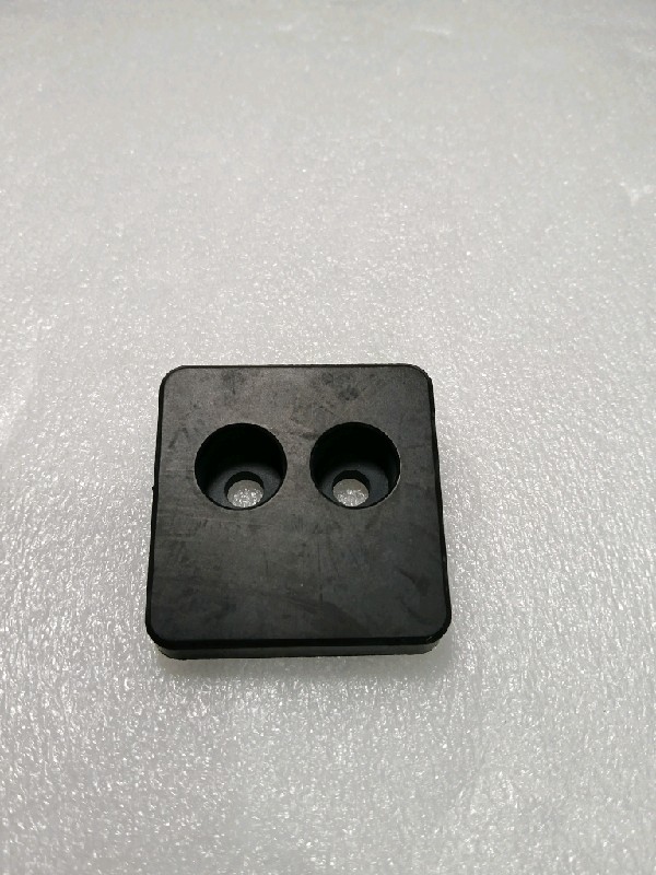 ALMOHADILLA DE SOPORTE TRASERO DEL TANQUE DE PULVERIZACION