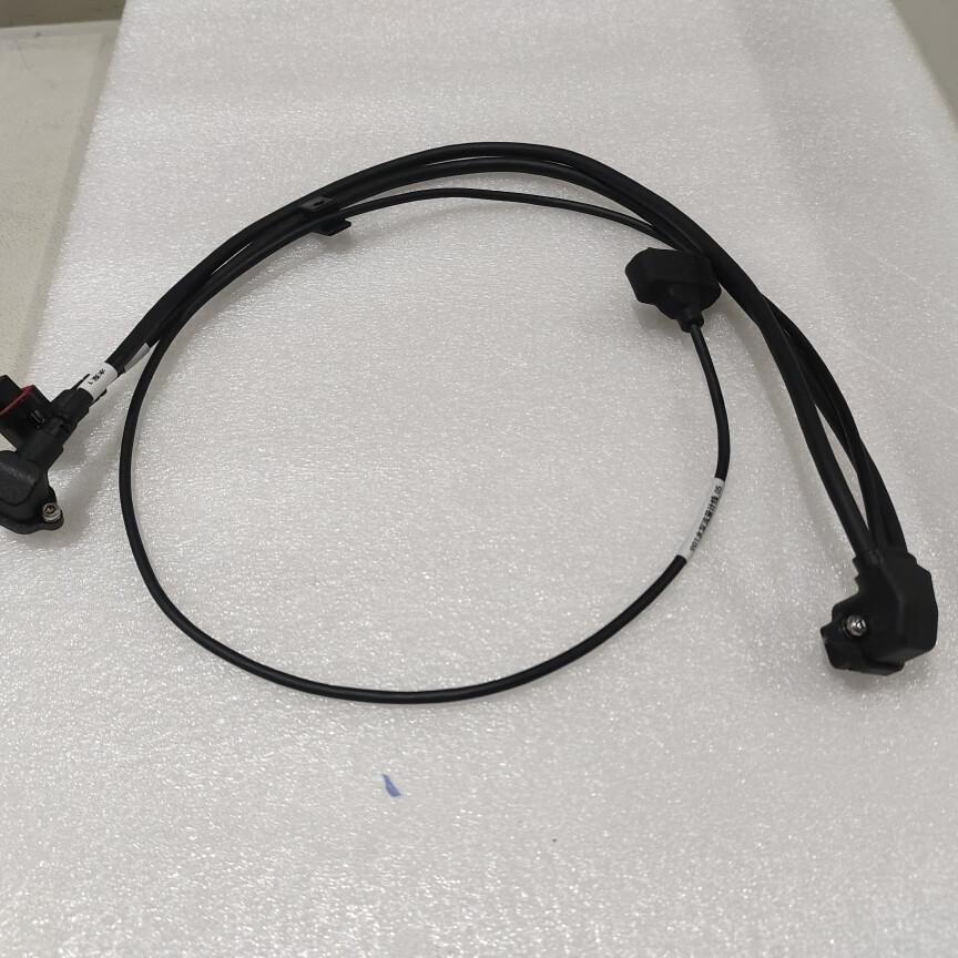 CABLE DEL MEDIDOR DE FLUJO DE LA BOMBA DE SUMINISTRO